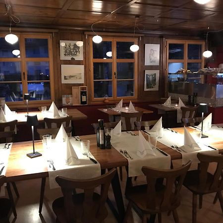 Hotel Restaurant Pizzeria Rotes Haus Münsterlingen Exterior foto